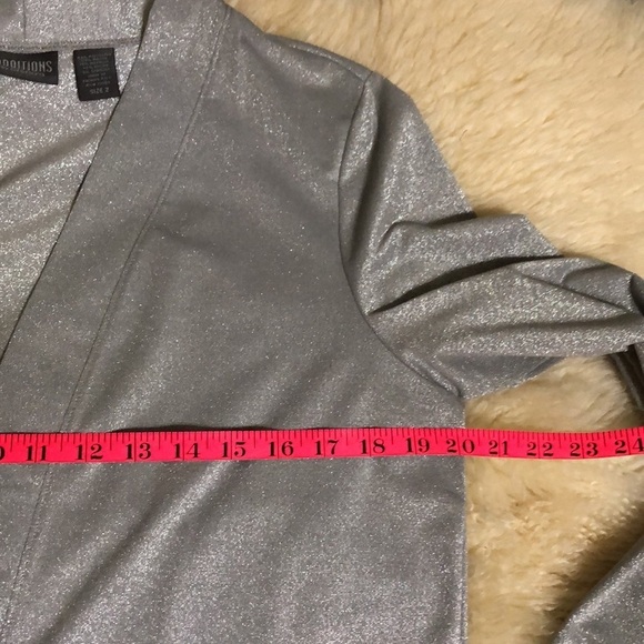 Silver shimmer lightweight cardigan size L - Picture 4 of 5